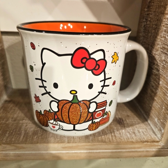 Hello Kitty Other - HELLO KITTY Fall Pumpkin Latte 20oz Mug